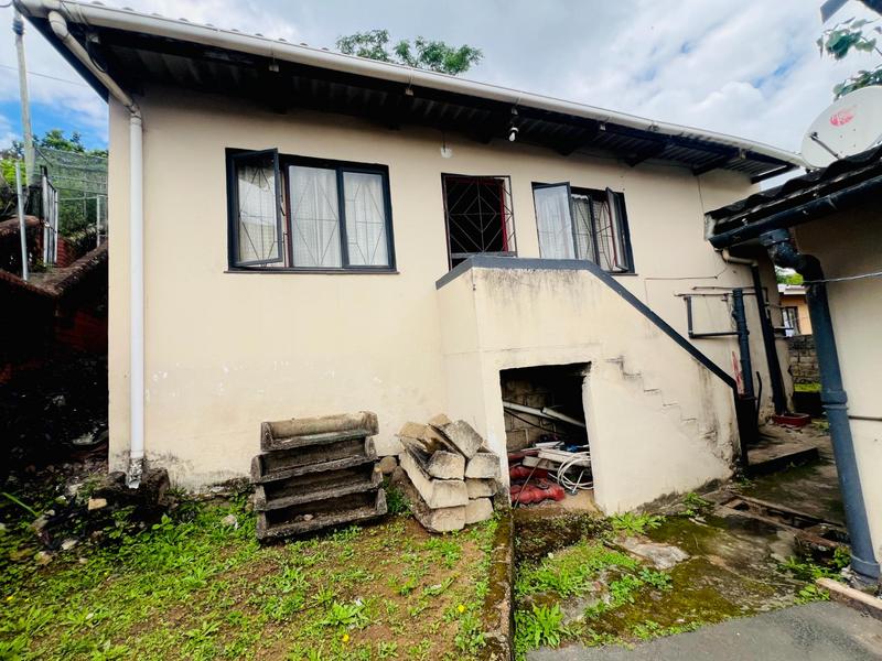 3 Bedroom Property for Sale in Chatsworth KwaZulu-Natal