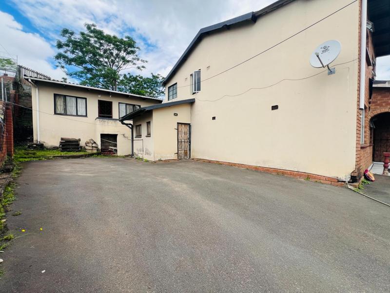 3 Bedroom Property for Sale in Chatsworth KwaZulu-Natal