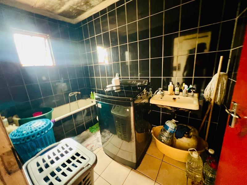 3 Bedroom Property for Sale in Chatsworth KwaZulu-Natal