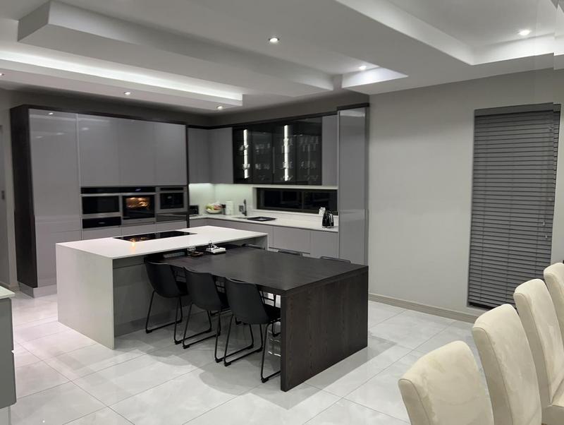 4 Bedroom Property for Sale in Izinga KwaZulu-Natal