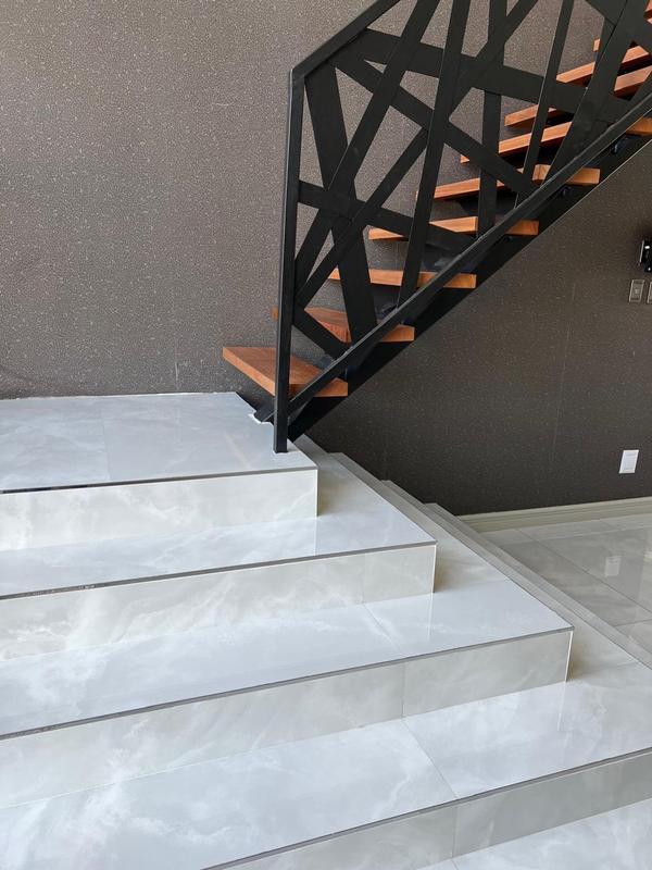 4 Bedroom Property for Sale in Izinga KwaZulu-Natal