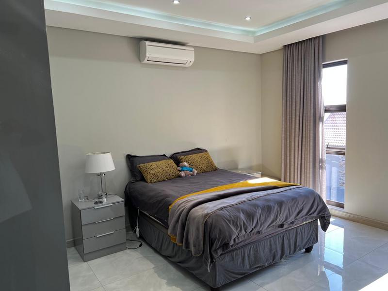 4 Bedroom Property for Sale in Izinga KwaZulu-Natal