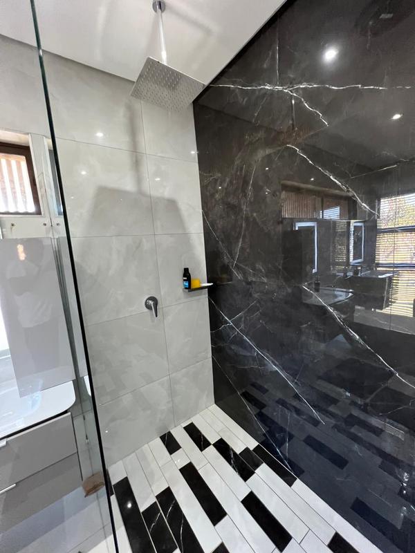 4 Bedroom Property for Sale in Izinga KwaZulu-Natal