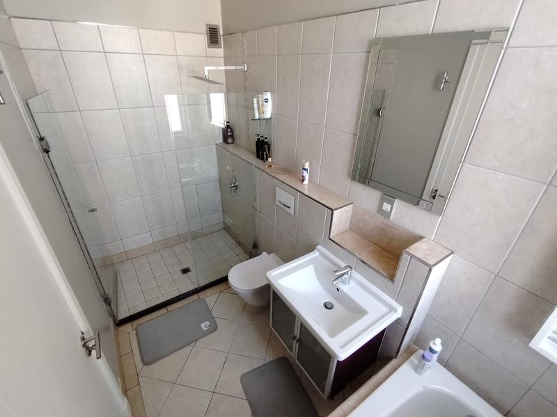 2 Bedroom Property for Sale in New Town Centre KwaZulu-Natal