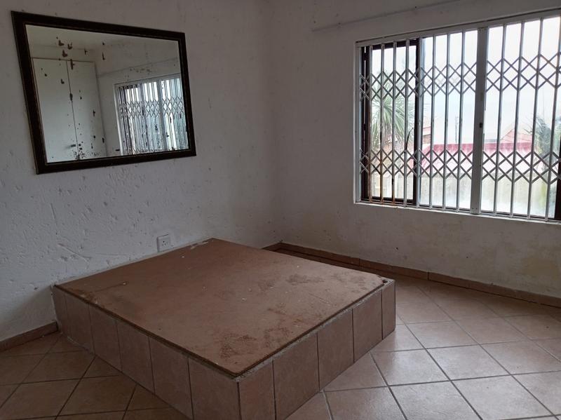 2 Bedroom Property for Sale in Lawrence Rocks KwaZulu-Natal