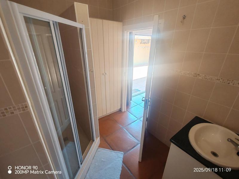 6 Bedroom Property for Sale in Ramsgate KwaZulu-Natal