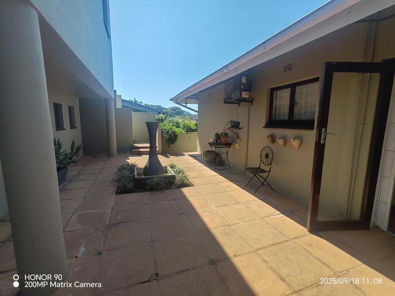 6 Bedroom Property for Sale in Ramsgate KwaZulu-Natal