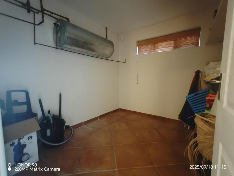 6 Bedroom Property for Sale in Ramsgate KwaZulu-Natal