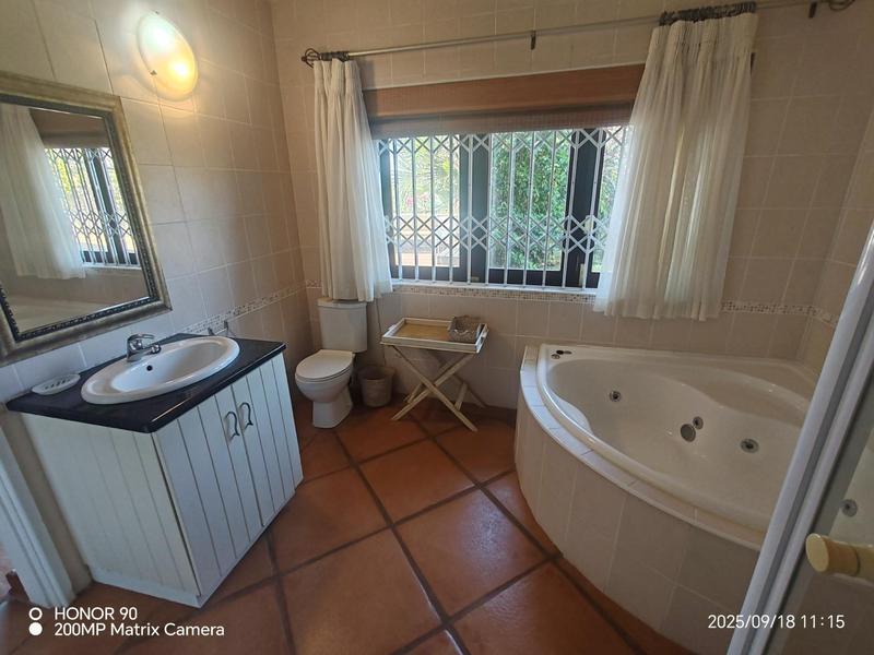 6 Bedroom Property for Sale in Ramsgate KwaZulu-Natal