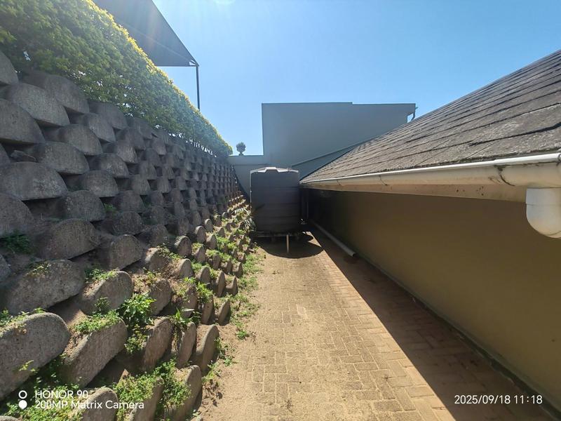6 Bedroom Property for Sale in Ramsgate KwaZulu-Natal
