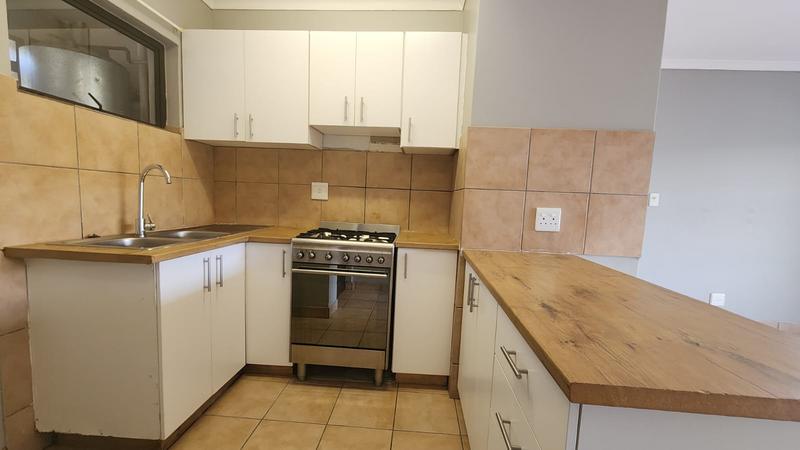 To Let 3 Bedroom Property for Rent in Westville KwaZulu-Natal
