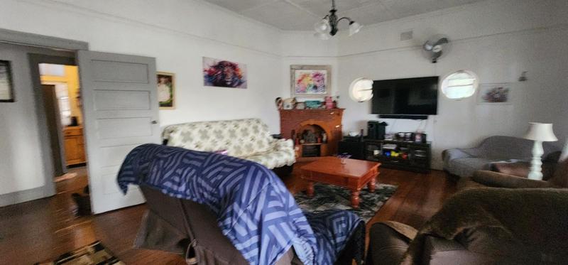 5 Bedroom Property for Sale in Umkomaas KwaZulu-Natal