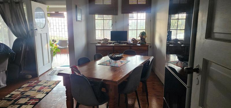 5 Bedroom Property for Sale in Umkomaas KwaZulu-Natal