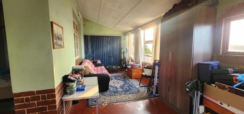 5 Bedroom Property for Sale in Umkomaas KwaZulu-Natal