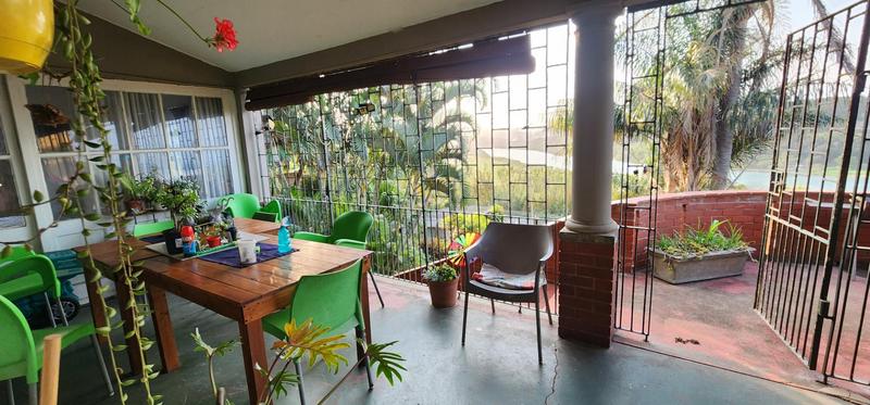 5 Bedroom Property for Sale in Umkomaas KwaZulu-Natal