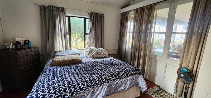 5 Bedroom Property for Sale in Umkomaas KwaZulu-Natal