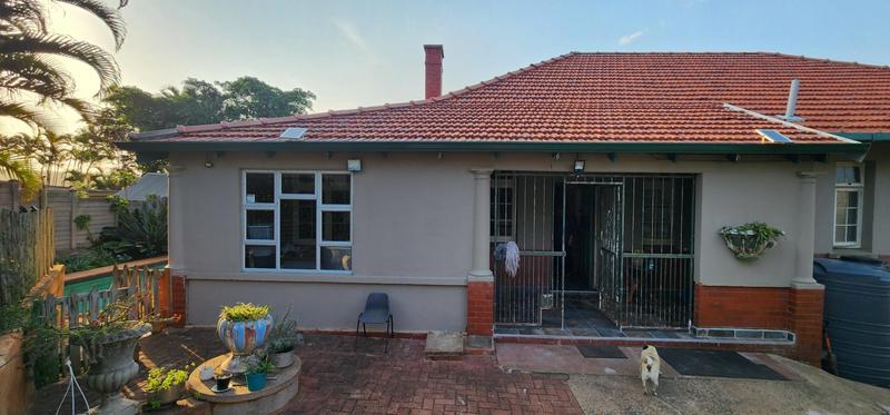 5 Bedroom Property for Sale in Umkomaas KwaZulu-Natal