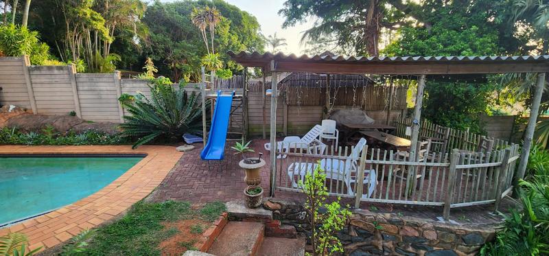 5 Bedroom Property for Sale in Umkomaas KwaZulu-Natal