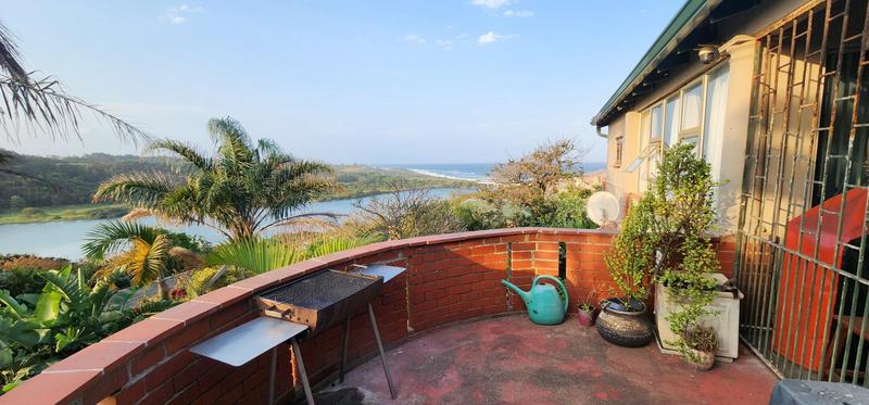 5 Bedroom Property for Sale in Umkomaas KwaZulu-Natal