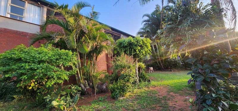 5 Bedroom Property for Sale in Umkomaas KwaZulu-Natal