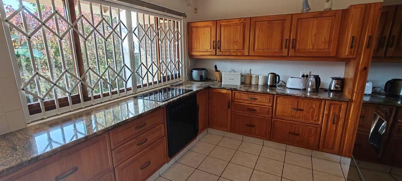 5 Bedroom Property for Sale in Ramsgate KwaZulu-Natal