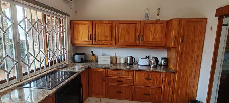 5 Bedroom Property for Sale in Ramsgate KwaZulu-Natal