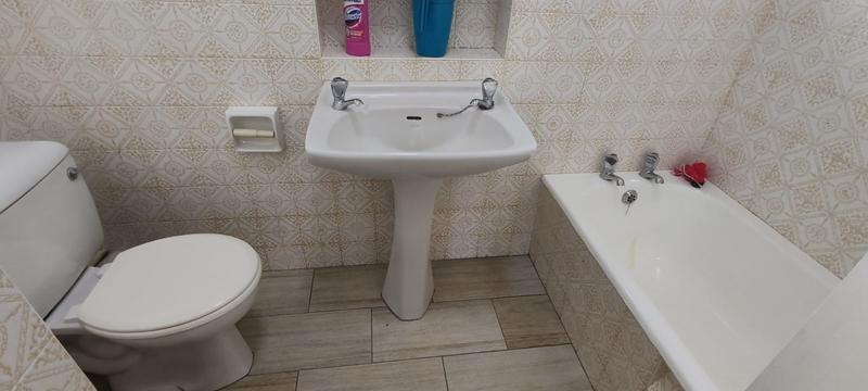 5 Bedroom Property for Sale in Ramsgate KwaZulu-Natal