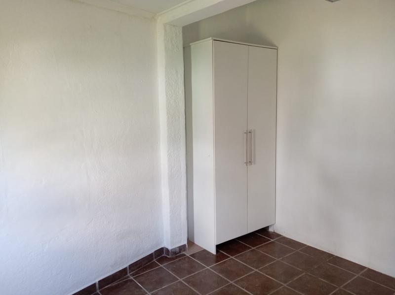 To Let 2 Bedroom Property for Rent in Shelly Beach KwaZulu-Natal
