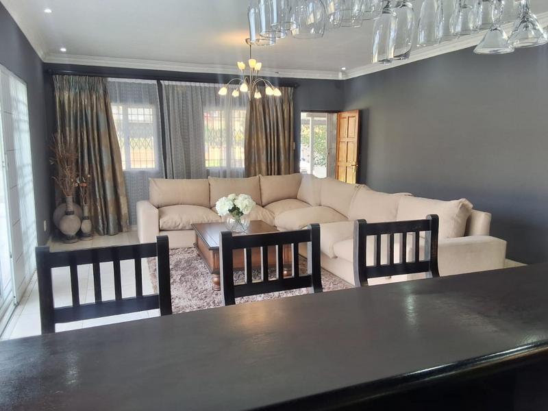 6 Bedroom Property for Sale in Escombe KwaZulu-Natal