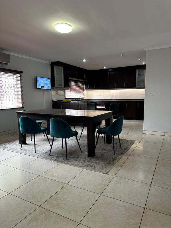 6 Bedroom Property for Sale in Escombe KwaZulu-Natal