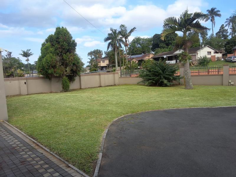 6 Bedroom Property for Sale in Escombe KwaZulu-Natal