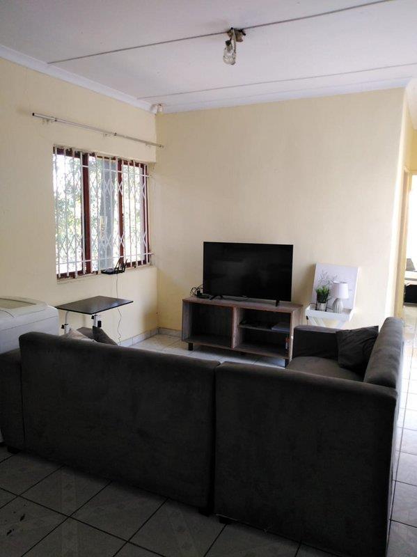 To Let 2 Bedroom Property for Rent in Park Hill KwaZulu-Natal
