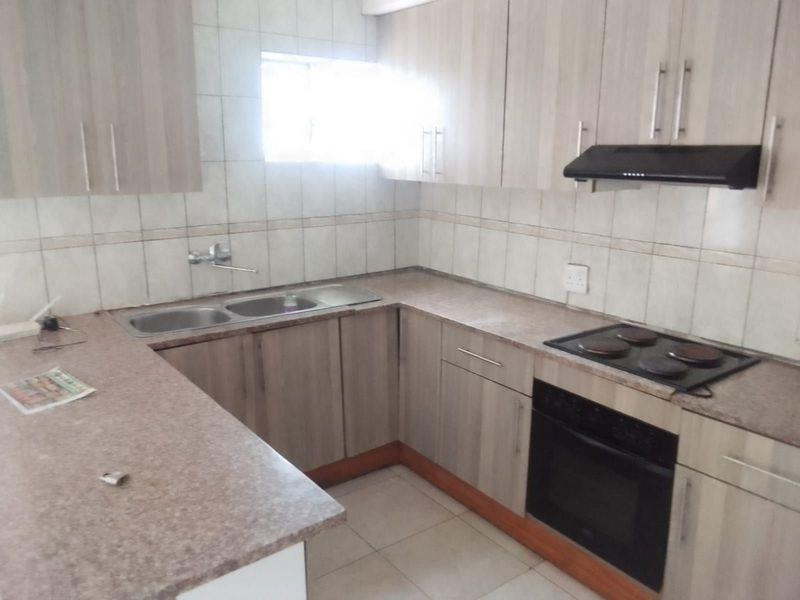 To Let 2 Bedroom Property for Rent in Newlands West KwaZulu-Natal