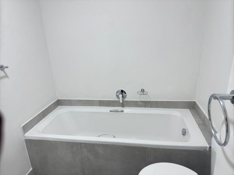 To Let 2 Bedroom Property for Rent in Lincoln Meade KwaZulu-Natal