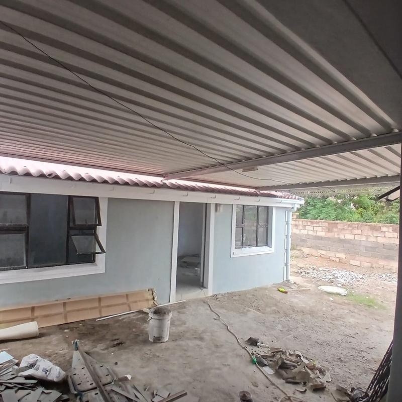 4 Bedroom Property for Sale in Umlazi KwaZulu-Natal