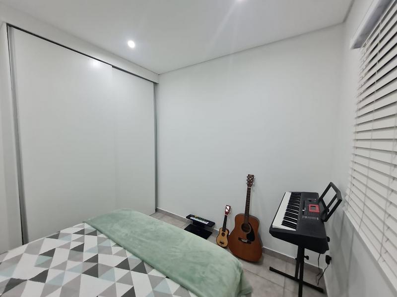 To Let 3 Bedroom Property for Rent in Queensburgh KwaZulu-Natal