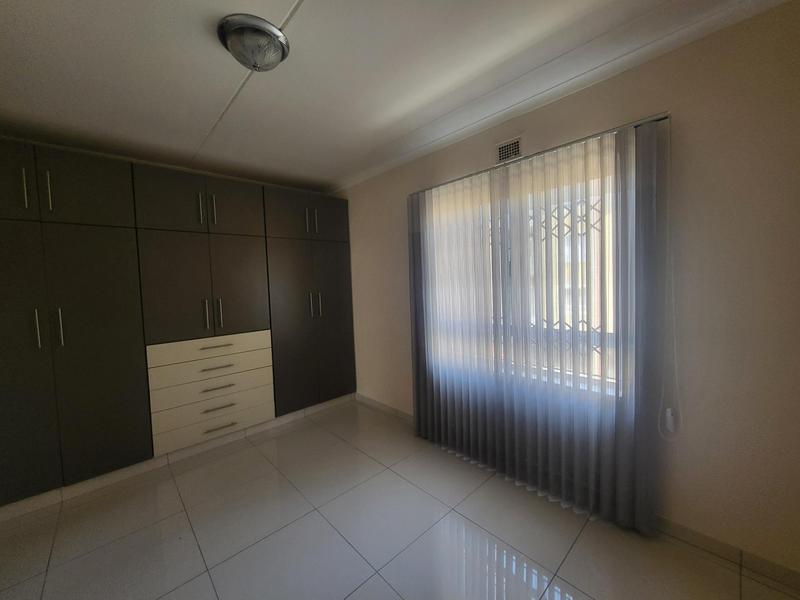 3 Bedroom Property for Sale in Oaklands KwaZulu-Natal