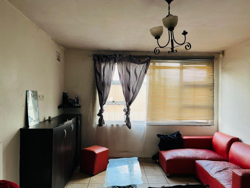 1 Bedroom Property for Sale in Pinetown KwaZulu-Natal