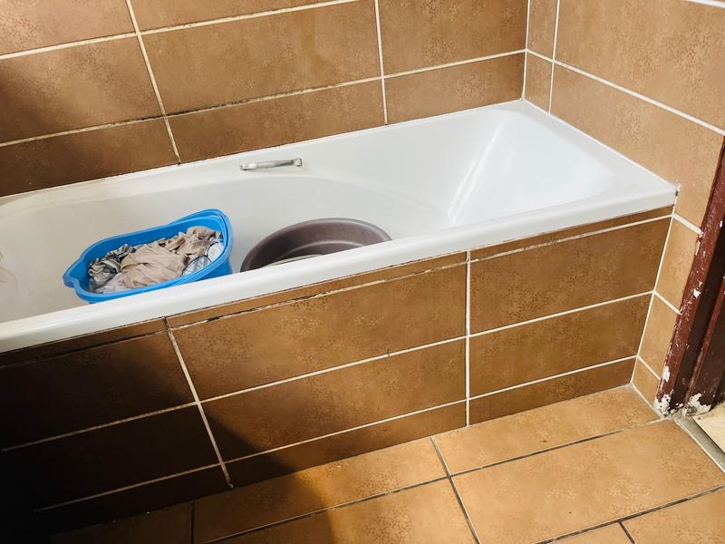 1 Bedroom Property for Sale in Pinetown KwaZulu-Natal