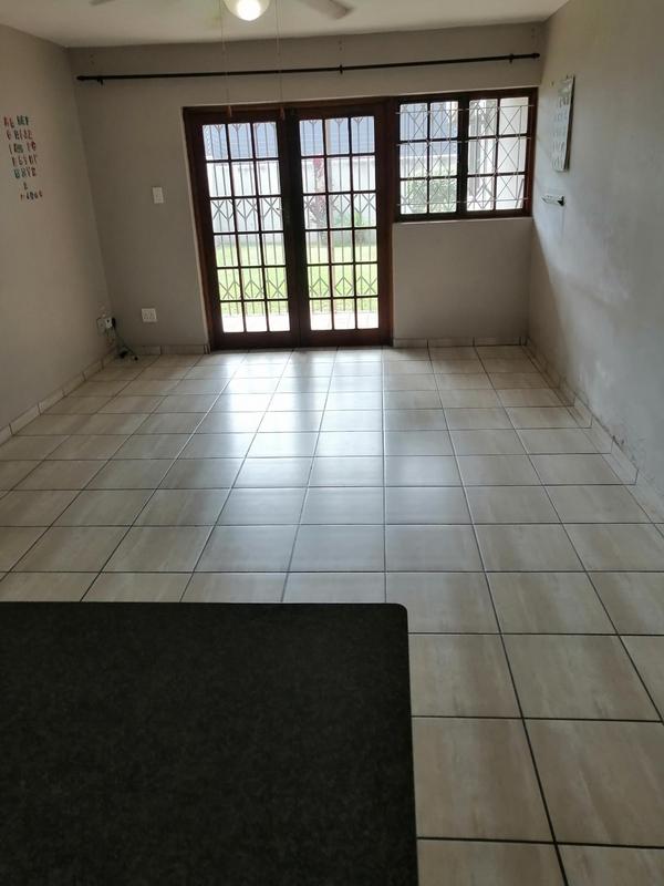 To Let 2 Bedroom Property for Rent in Meer En See KwaZulu-Natal