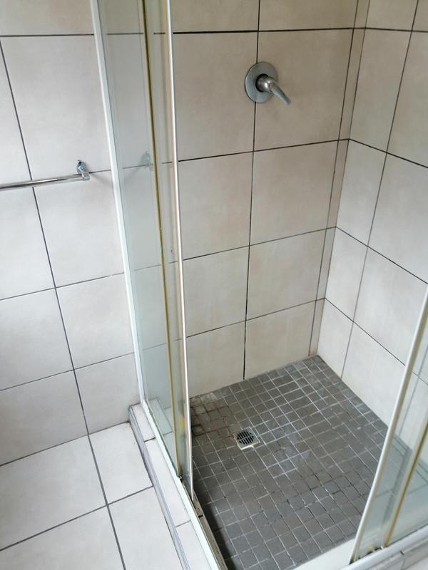 To Let 2 Bedroom Property for Rent in Meer En See KwaZulu-Natal