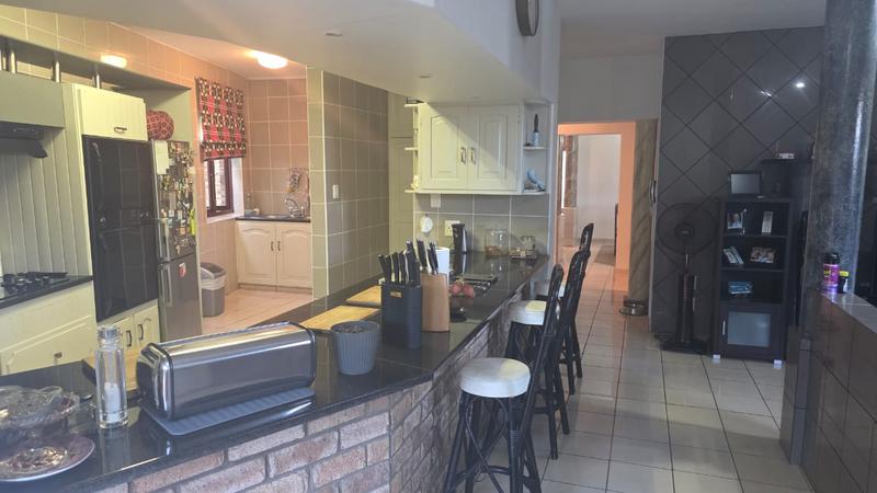 4 Bedroom Property for Sale in Ramsgate KwaZulu-Natal