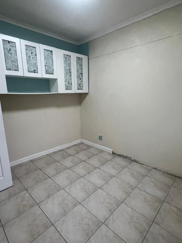 To Let 2 Bedroom Property for Rent in Isipingo Beach KwaZulu-Natal