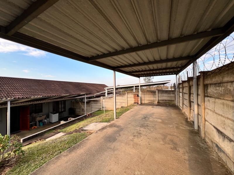 2 Bedroom Property for Sale in Lincoln Meade KwaZulu-Natal