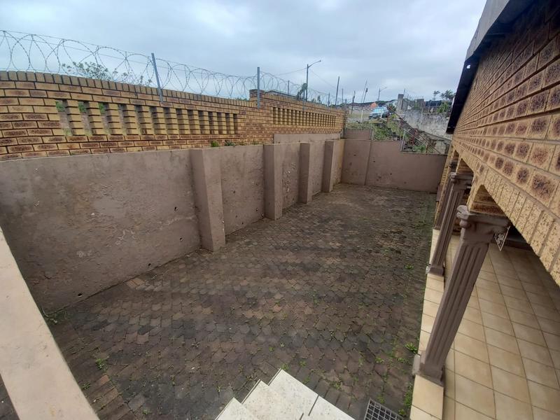 4 Bedroom Property for Sale in Grove End KwaZulu-Natal