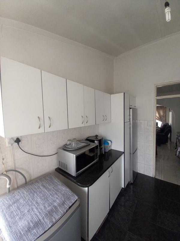 4 Bedroom Property for Sale in Grove End KwaZulu-Natal