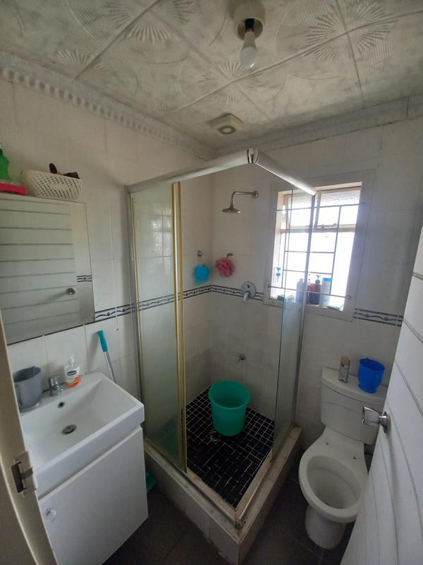 4 Bedroom Property for Sale in Grove End KwaZulu-Natal