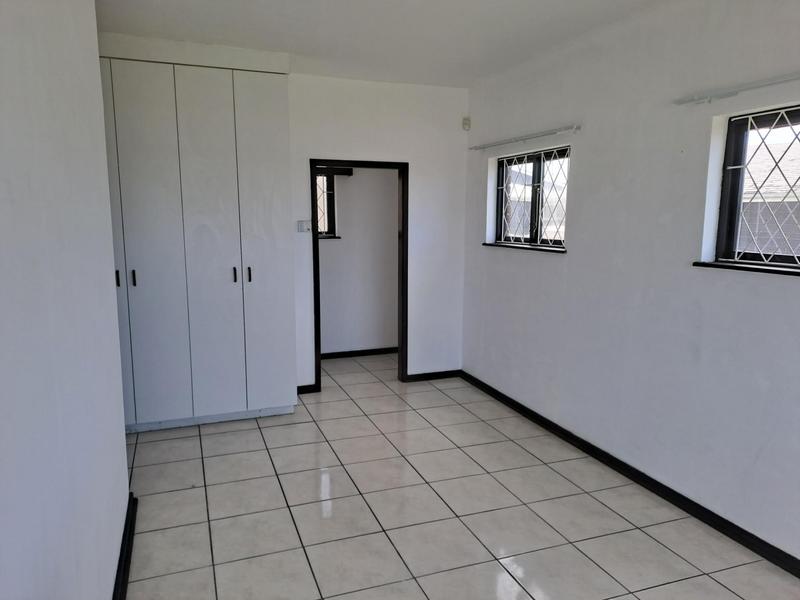 3 Bedroom Property for Sale in St Michaels On Sea KwaZulu-Natal