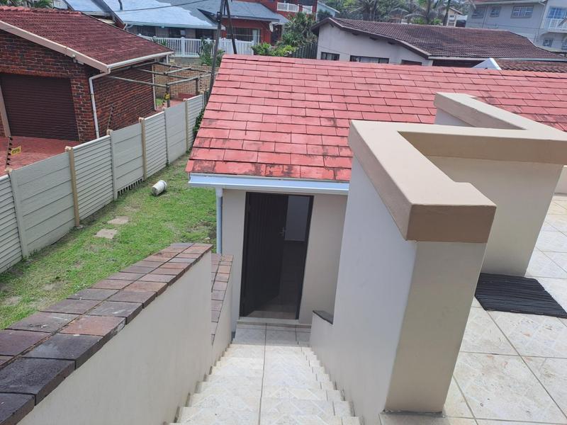3 Bedroom Property for Sale in St Michaels On Sea KwaZulu-Natal