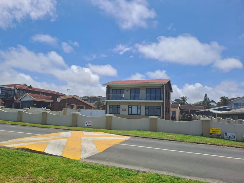 3 Bedroom Property for Sale in St Michaels On Sea KwaZulu-Natal